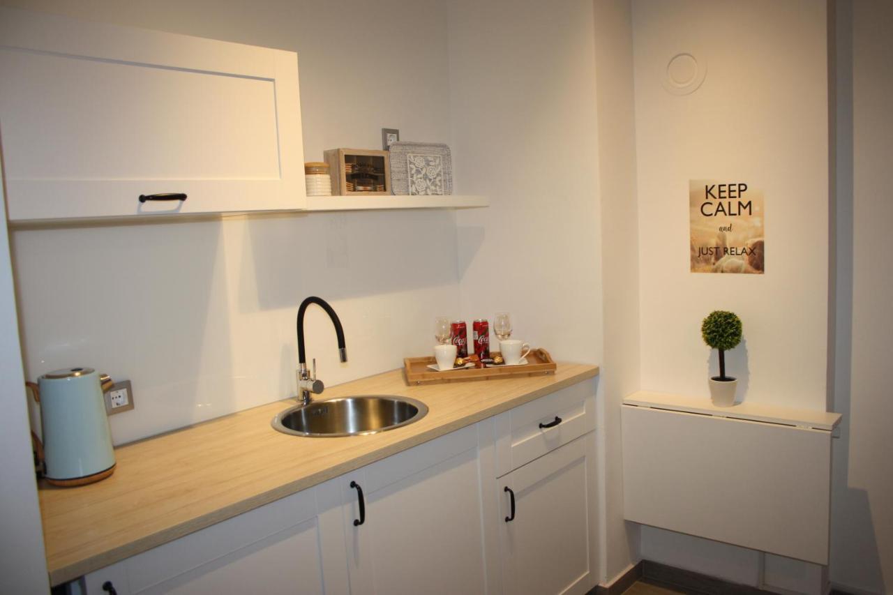 Studio Apartman Centar Джяково Екстер'єр фото