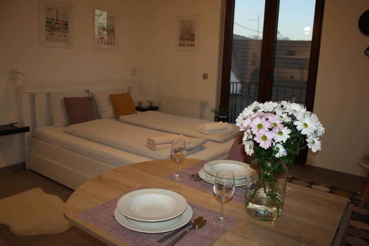 Studio Apartman Centar Джяково Екстер'єр фото