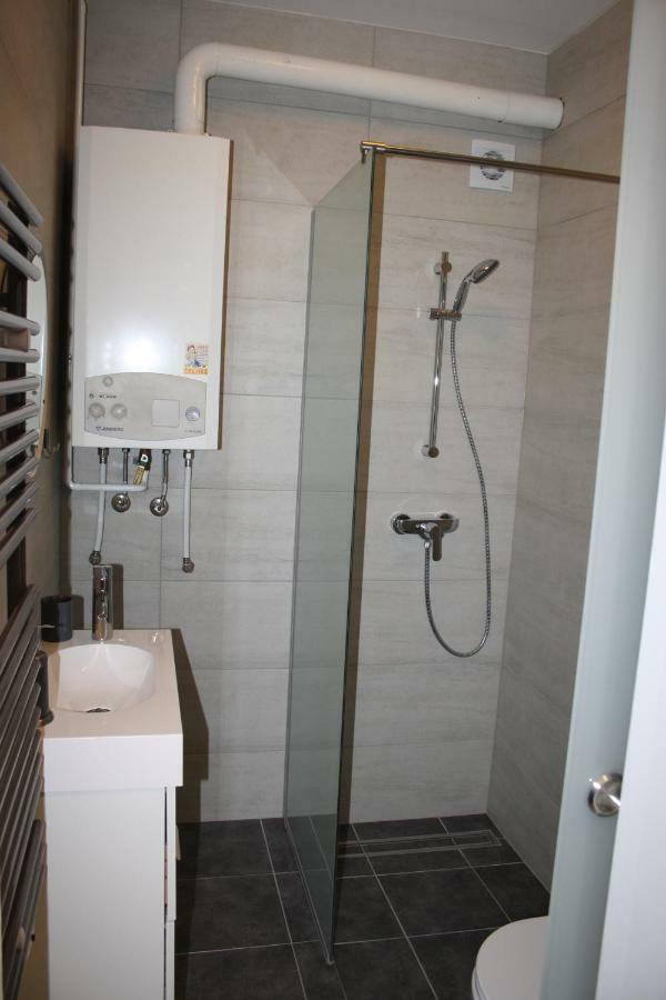 Studio Apartman Centar Джяково Екстер'єр фото